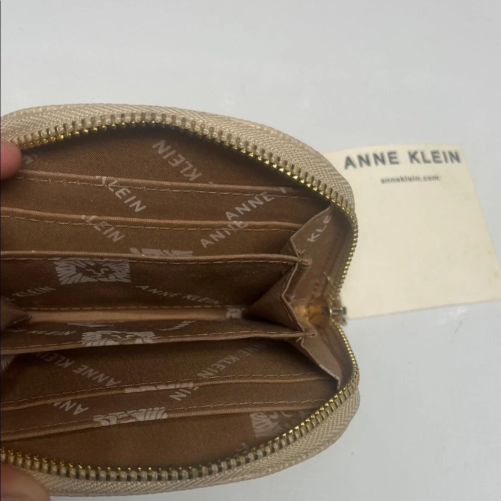 Anne Klein Tan Key & Card Holder